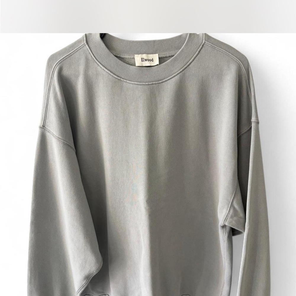 Elwood Women's Gray oversized Crew Neck Sweater